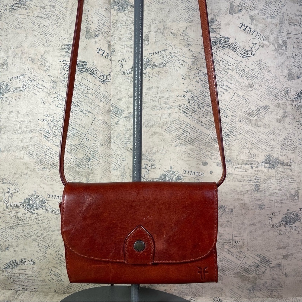 Frye Melissa Ladies Small Leather Crossbody Bag